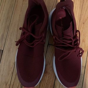 Fabletics Tennis Shoes